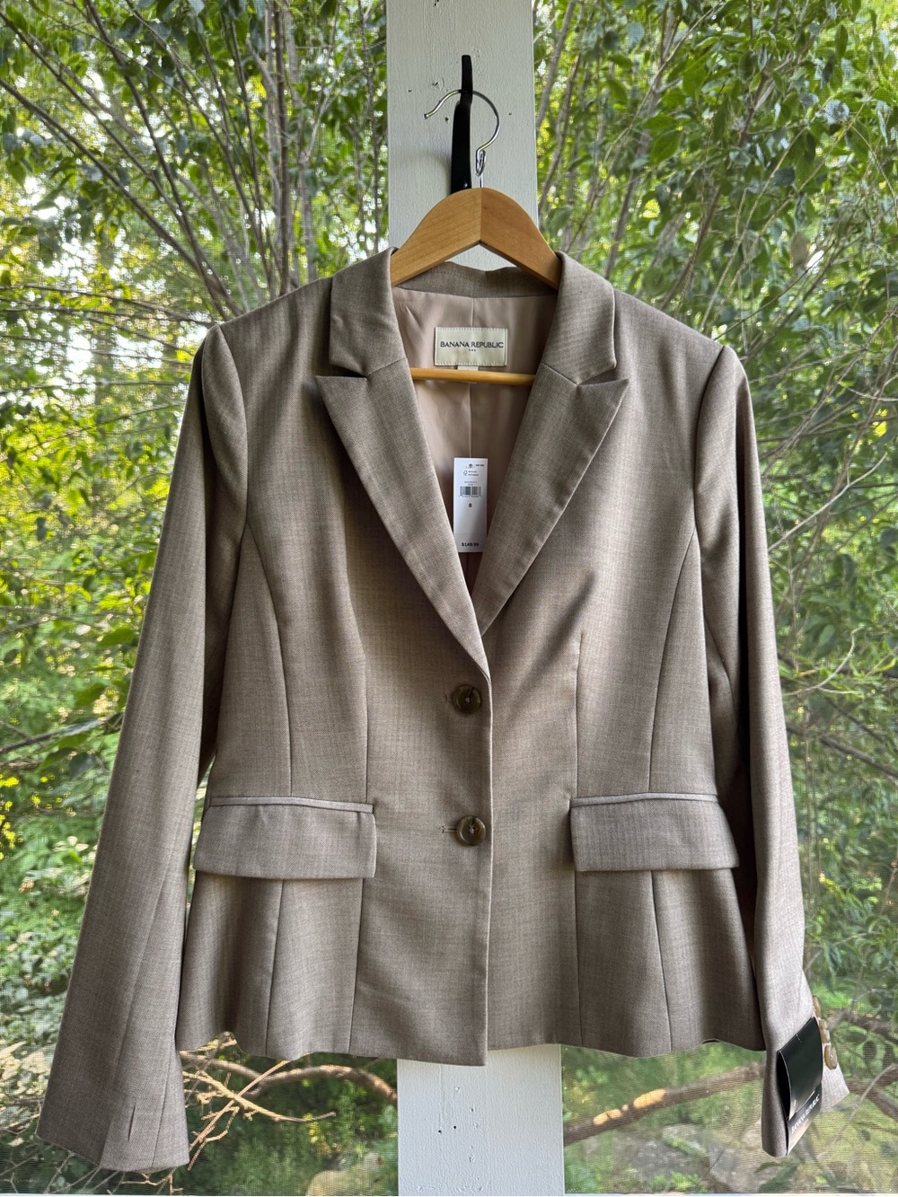 Banana Republic Women's Light Taupe Tailored Blazer
